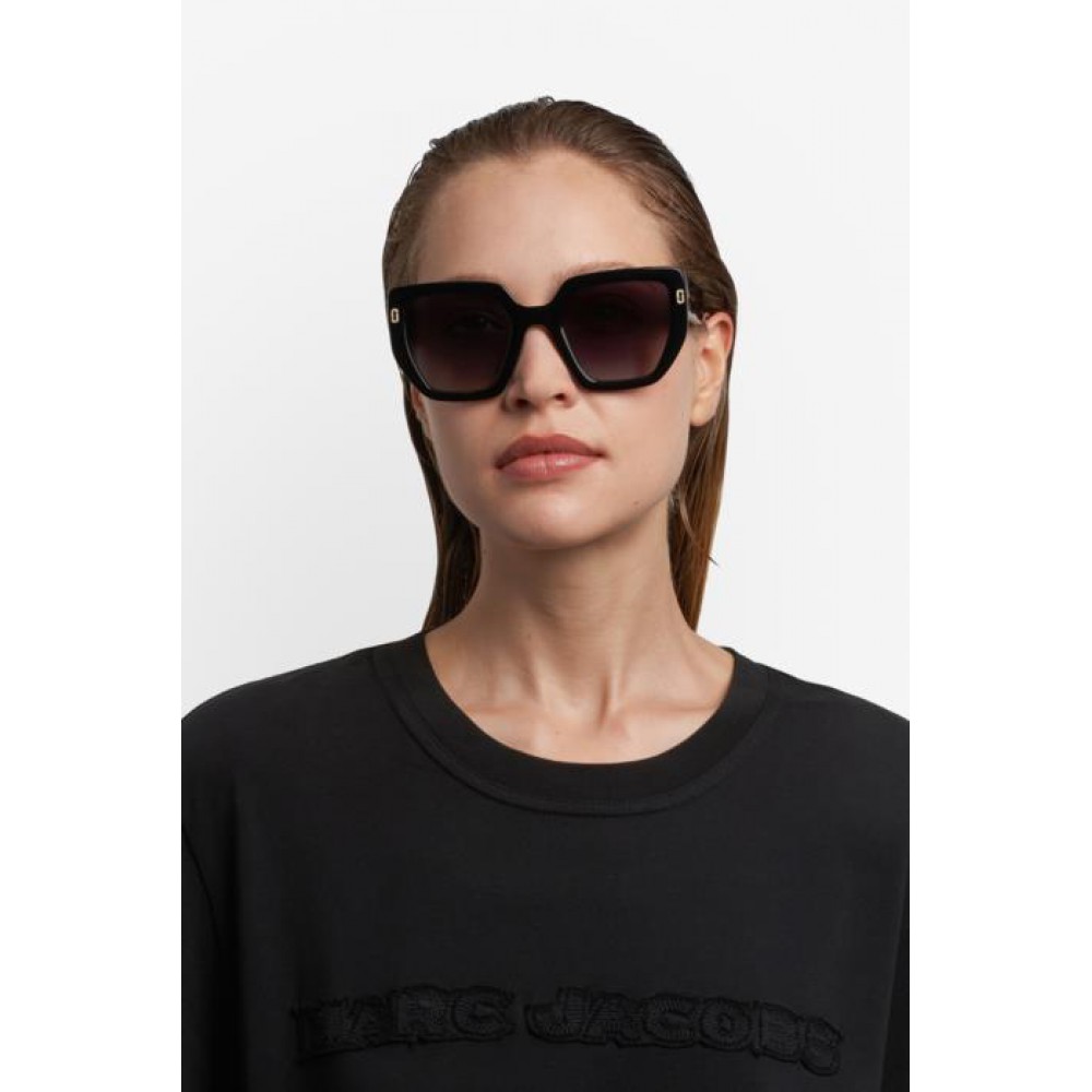 MARC JACOBS 1126S D1U